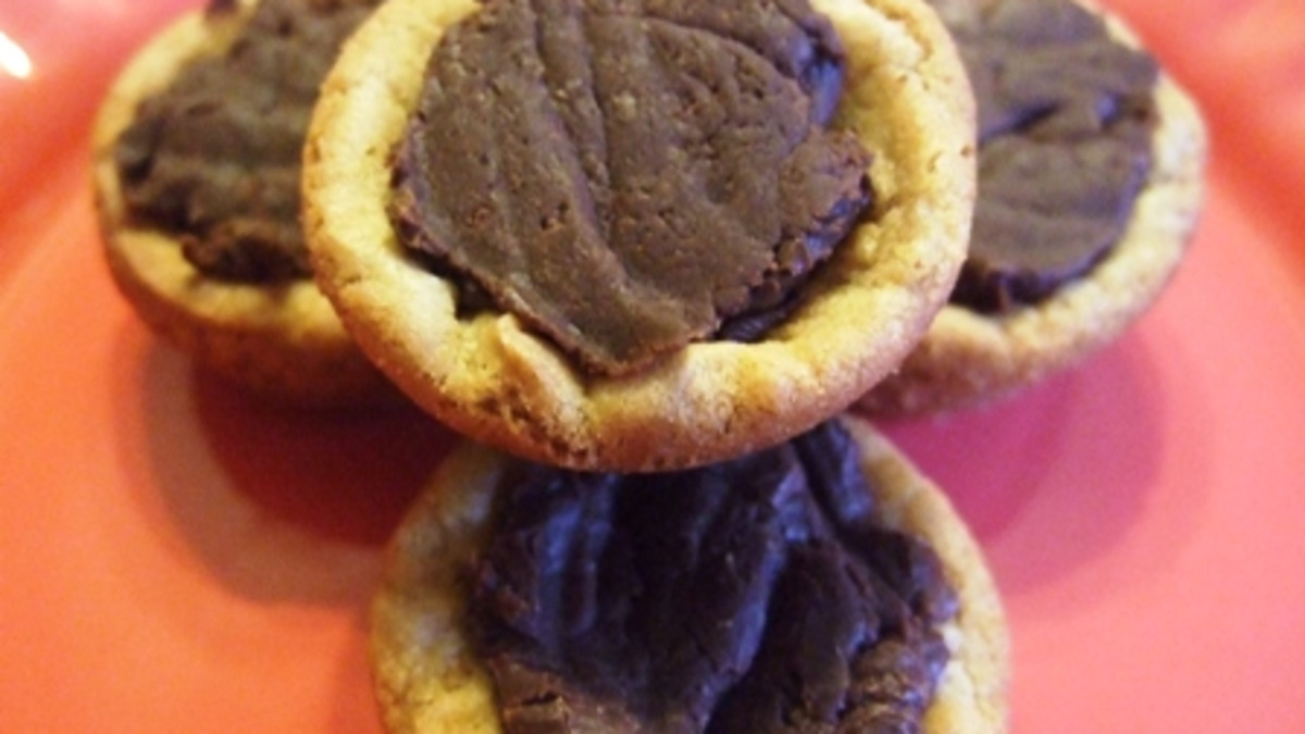 No-Bake Chocolate Peanut Butter Bites