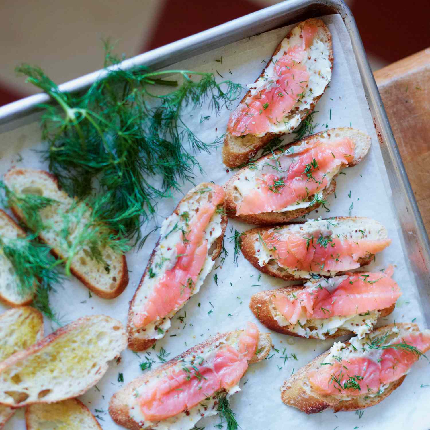Davis' Smoked Salmon Toasts