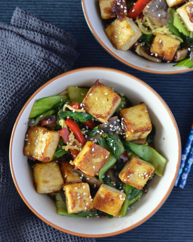 Crispy Tofu Stir-Fry with Ginger and Garlic