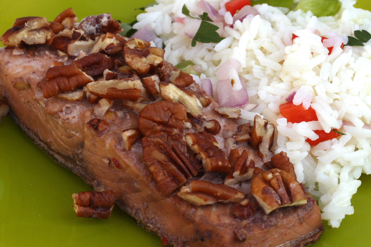 Granbury Honey-Pecan Glazed Salmon