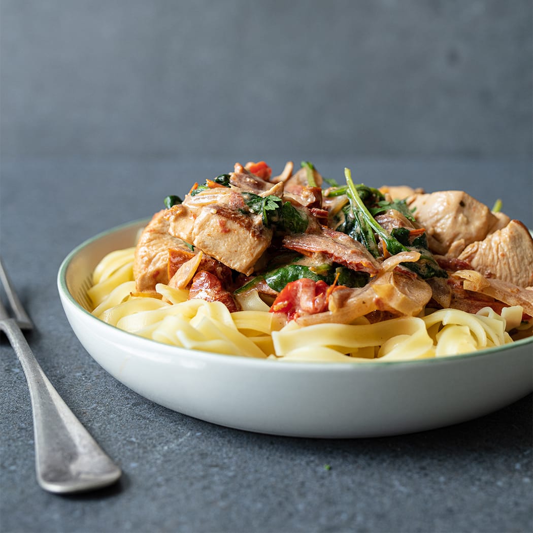 Creamy Sun-Dried Tomato Chicken Pasta