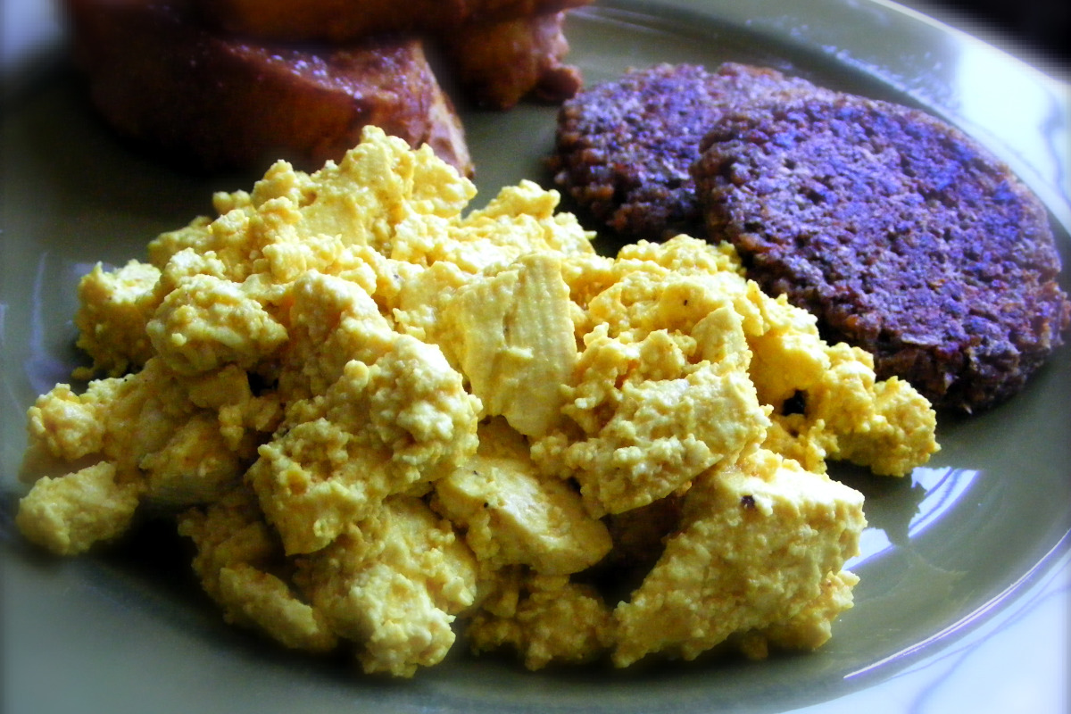 Daylight Breakfast Tofu Scramble