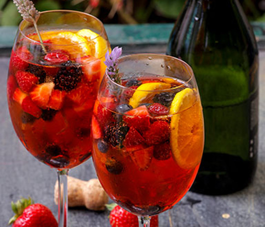 Aperol Sparkling Shrub with Fresh Berries