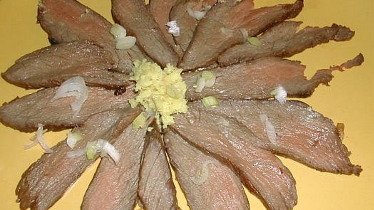 Authentic Kobe-Style Beef Tataki with Yuzu Glaze