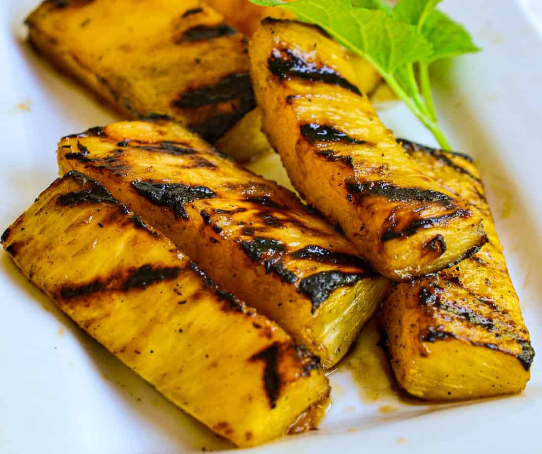 Giggles & Grilled Pineapple Breakfast Skillet