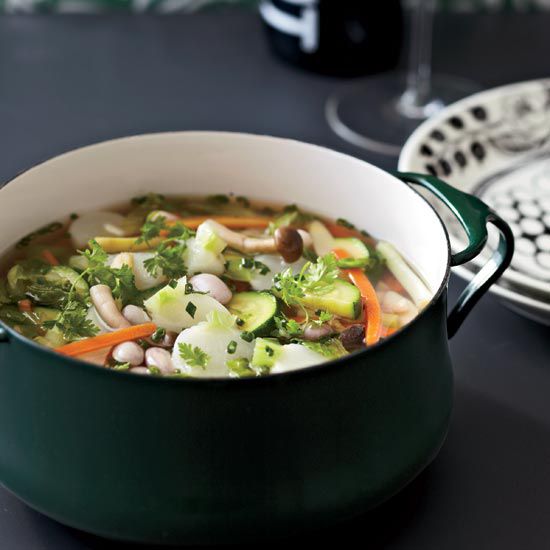 Bitter Vegetable Stew with Creamy Sauce