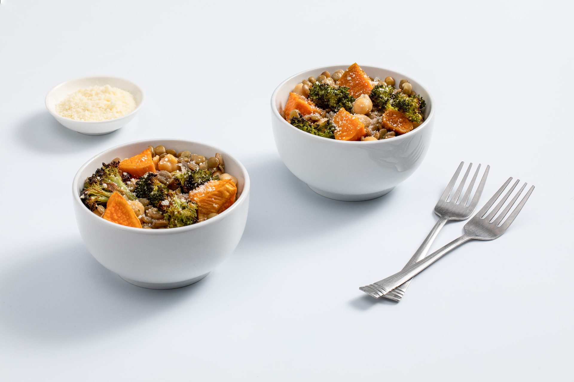 Mediterranean Lentil & Roasted Vegetable Bowl