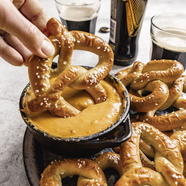 Irish-Style Green Beer Cheese Dip