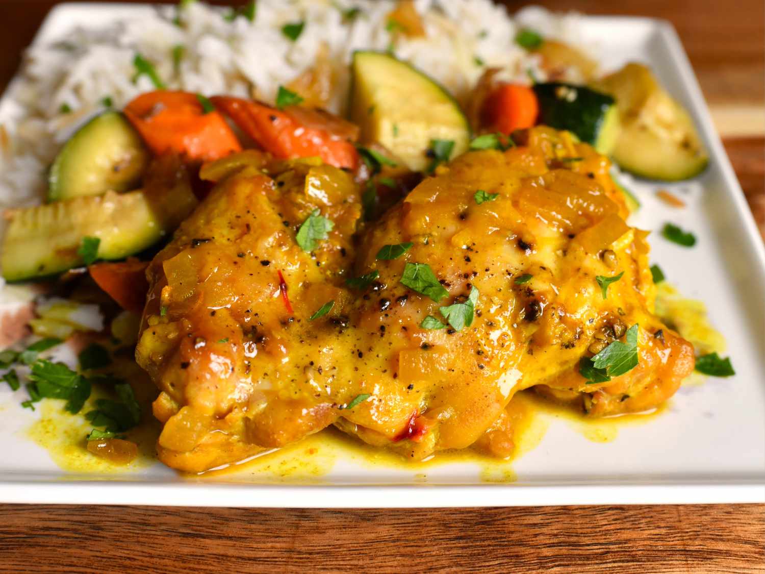 Garcia's Spanish-Style Braised Chicken with Saffron Tomatoes