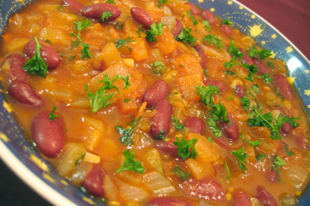 Garcia's Spiced Tomato and Bean Soup