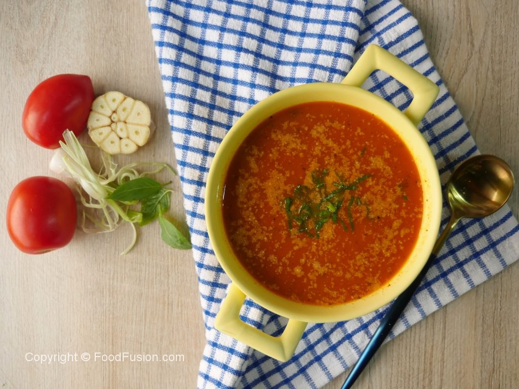 Roasted Tomato & Garlic Soup