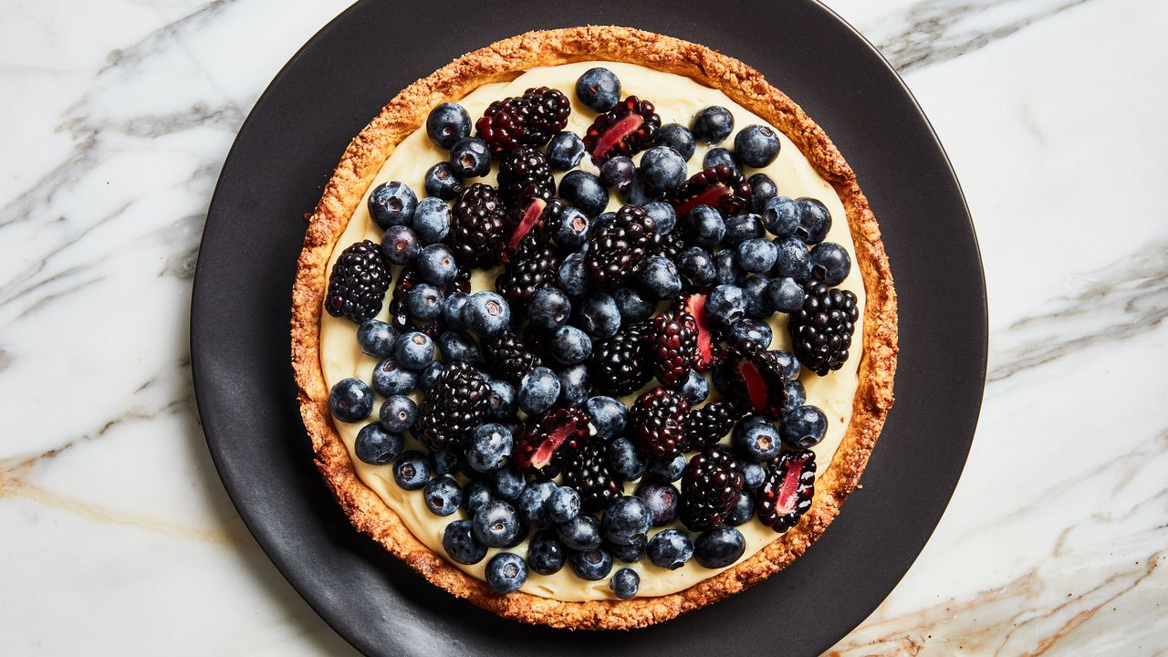 Star Power Fruit Tart with Almond Crust