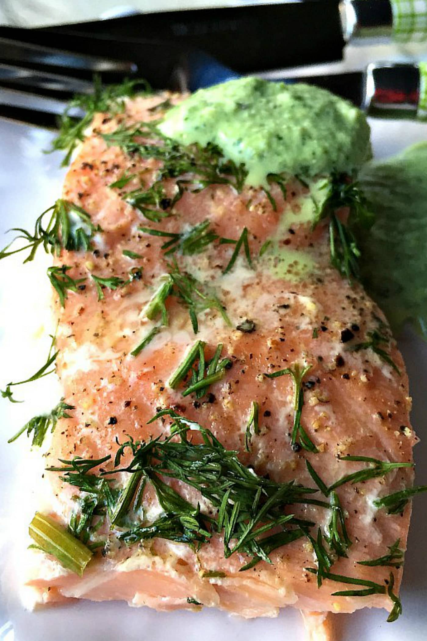 Sear-Perfect Lemon-Dill Salmon with Avocado Herb Sauce