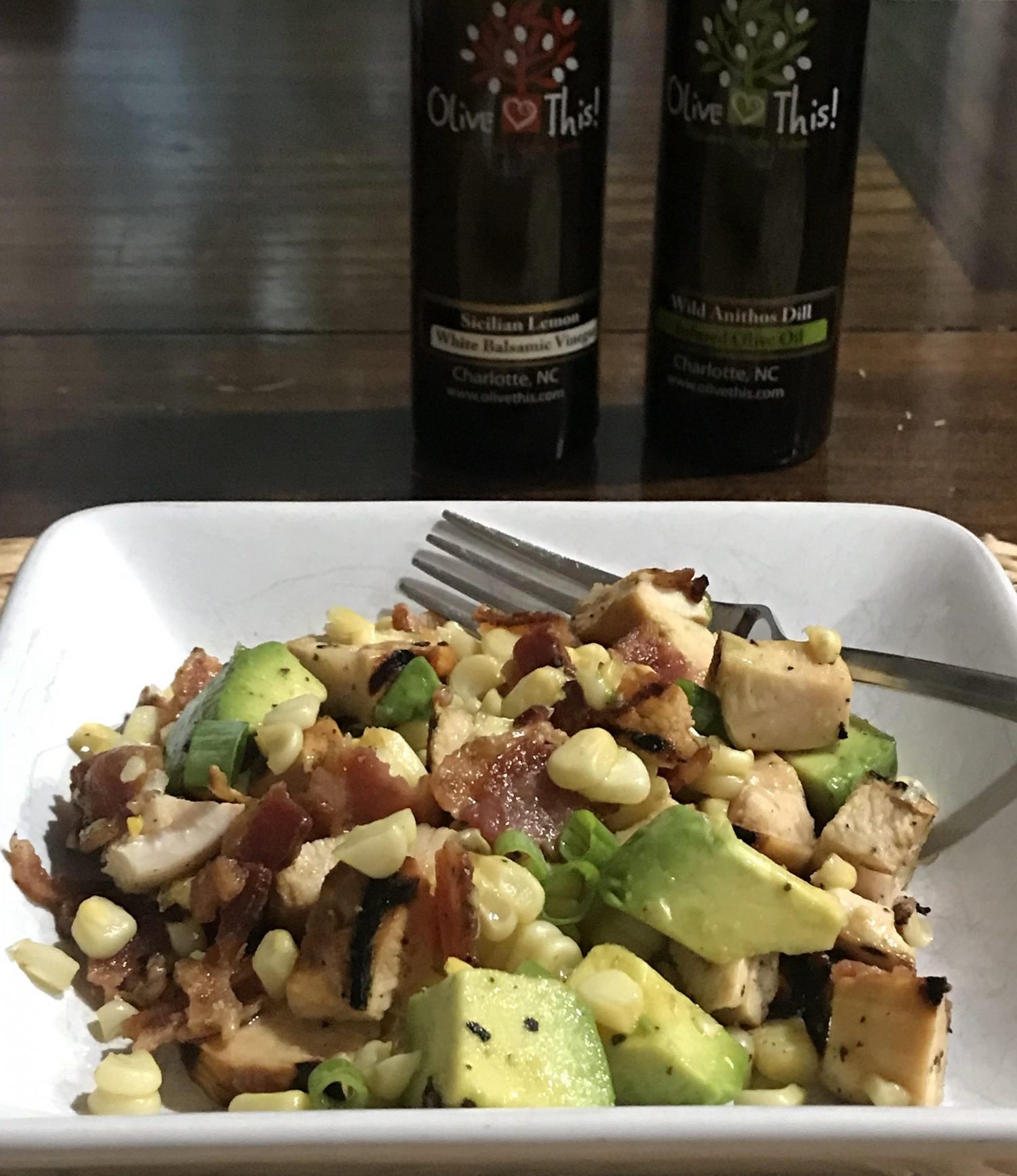 Herb-Crusted Lemon-Dill Chicken with Creamy Avocado Sauce