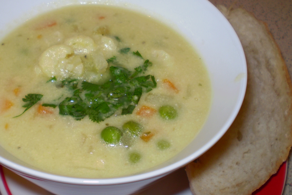 Cauliflower Cream Soup with Hidden Veggie Boost