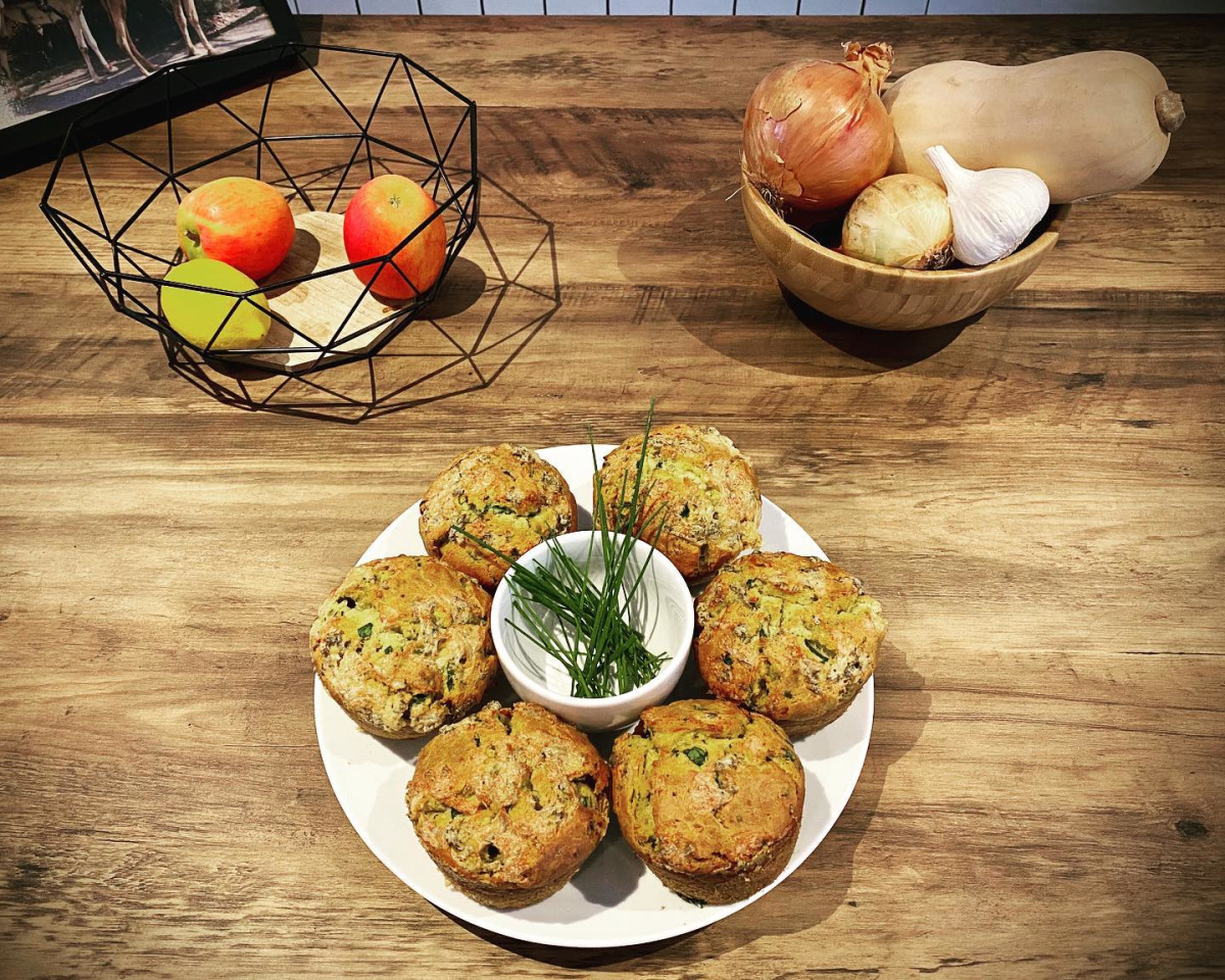 Spinach and Cheese Whole Wheat Muffins