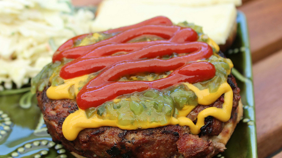 Phoenix Classic Car Burger with Caramelized Onions