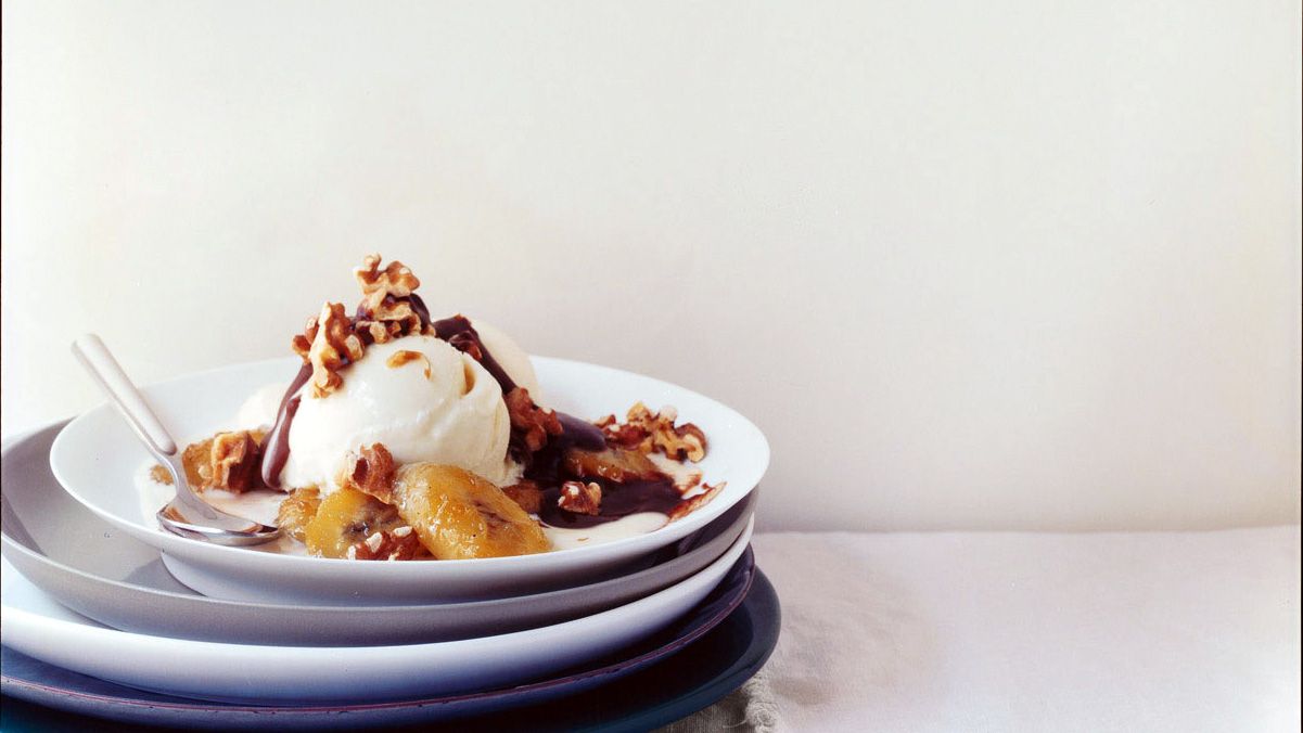 Jazz Note Banana Splits with Caramelized Peanuts