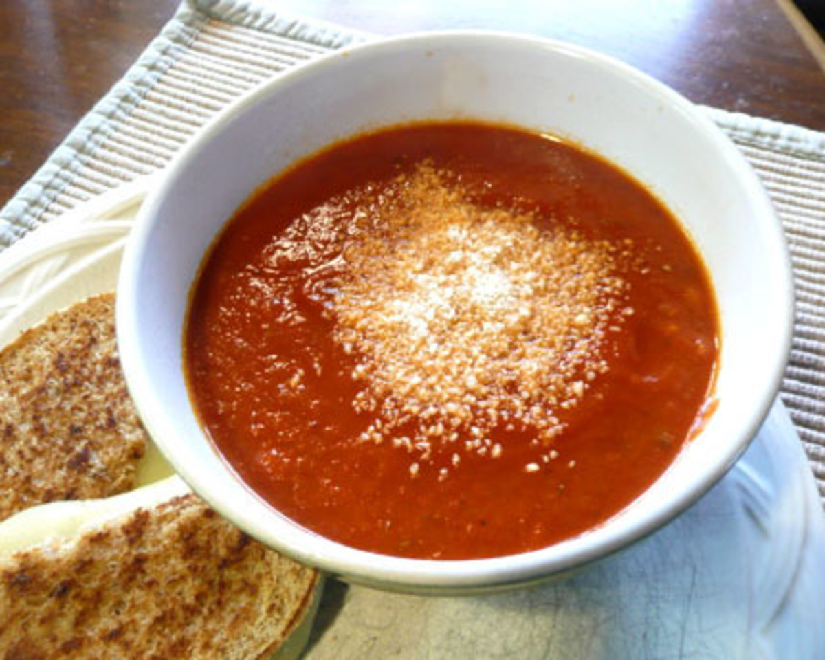 Provençal Herb-Infused Tomato Soup
