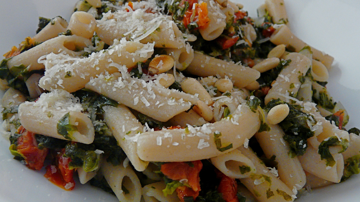 Sun-Dried Tomato & Basil Penne