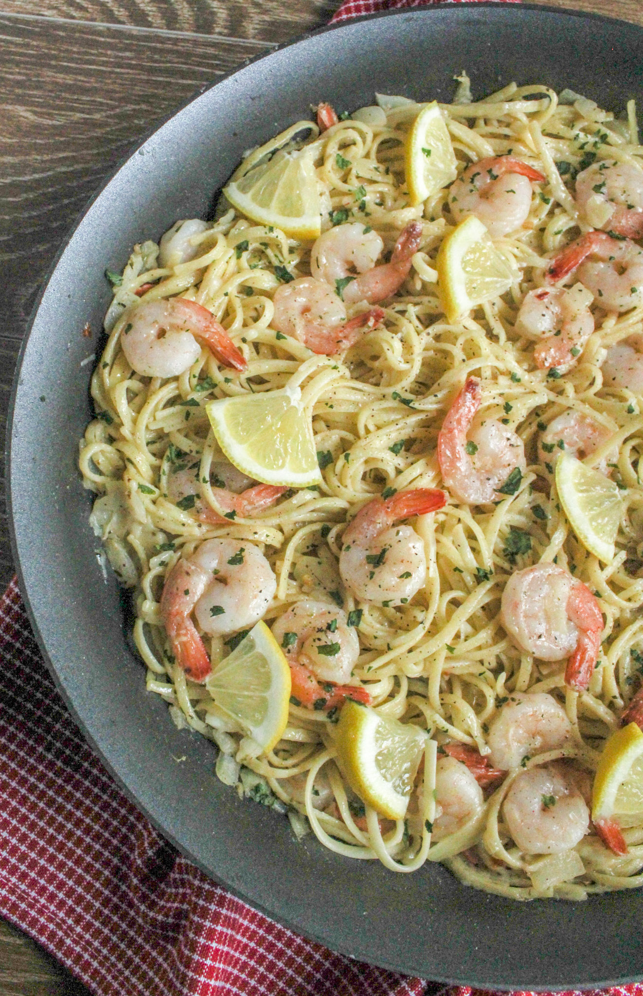 Velvety Lemon Herb Pasta with Perfectly Cooked Shrimp