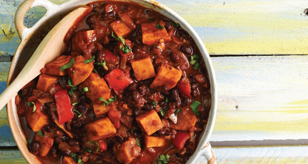 Vibrant Sweet Potato & Black Bean Curry