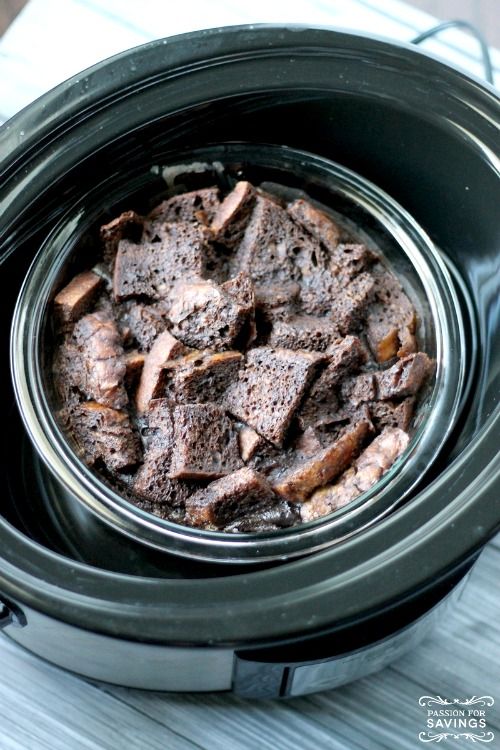 Slow Cooker Chocolate Bread Pudding