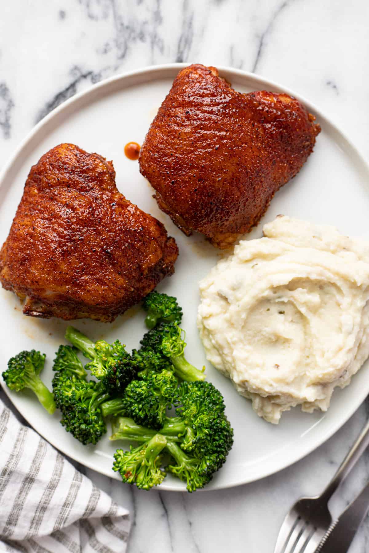 Atlanta-Style Smoked Chicken Thighs