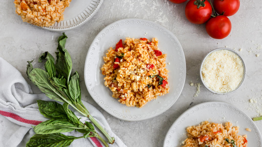 Classic Italian Risotto al Pomodoro