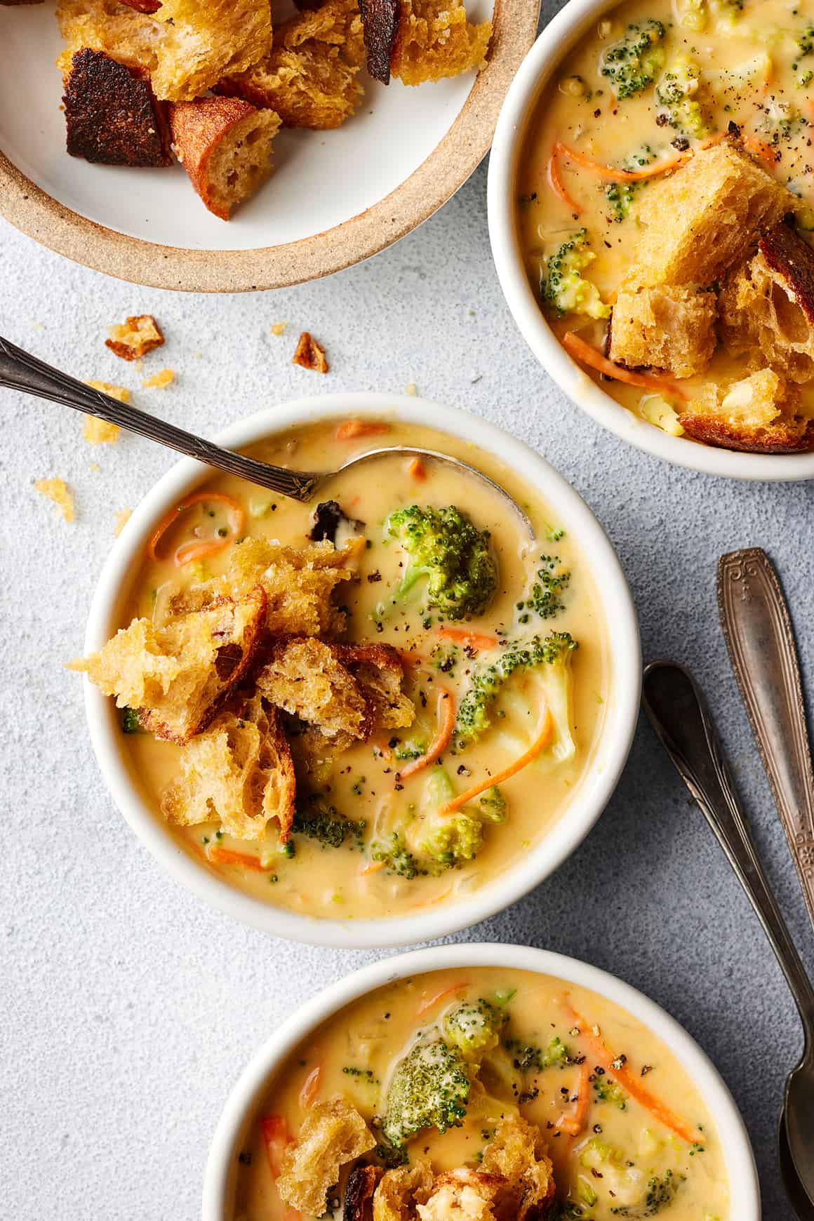 Electromagnetic Broccoli Soup with Smoked Paprika