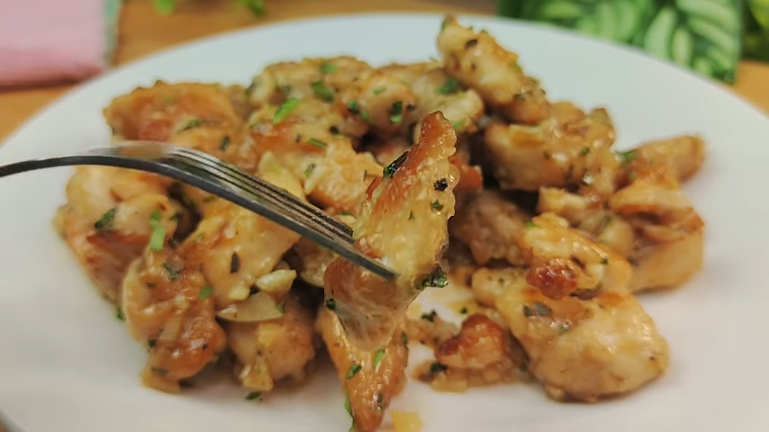 Quick Cash Chicken with Lemon Garlic Butter