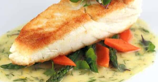 Pan-Seared Halibut with Lemon-Dill Sauce
