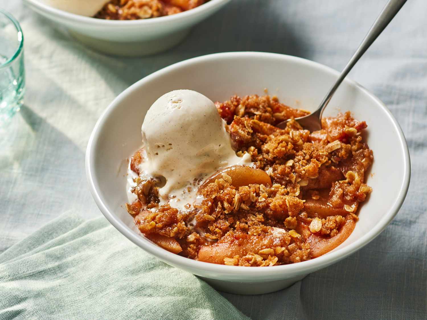 Best-Baked Apple Crisp with Oat Topping