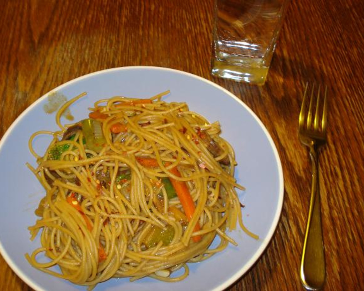 Spicy Thai Peanut Noodles with Tofu