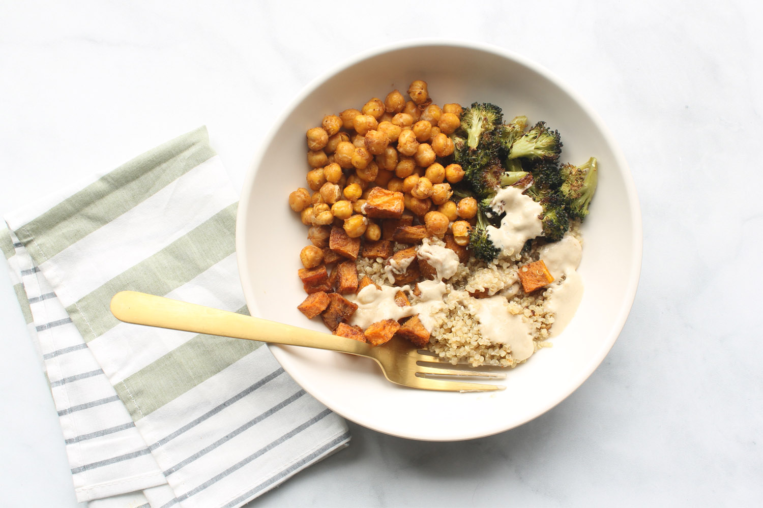 Lemon-Herb Chickpea Power Bowl