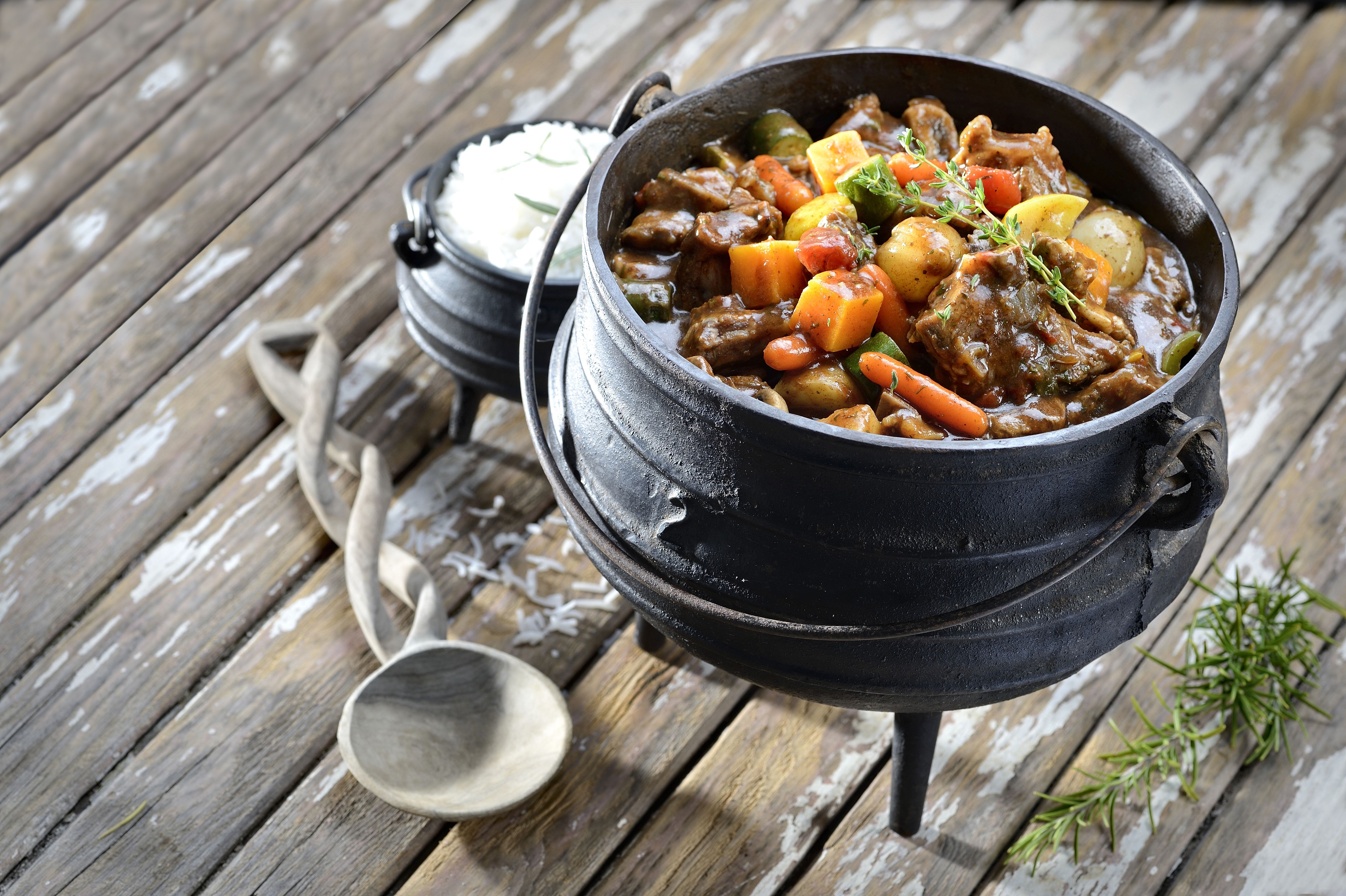 Indigenous Vegetable Potjie with Maize and Beans