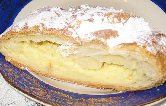Ring of Golden Cheese Strudel