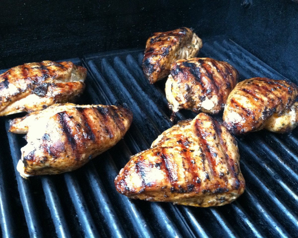 Saffron-Rubbed Grilled Chicken Breasts