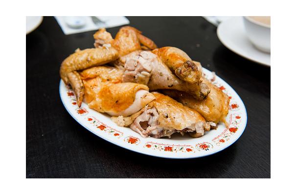 Ringed Chicken with Herb Crust