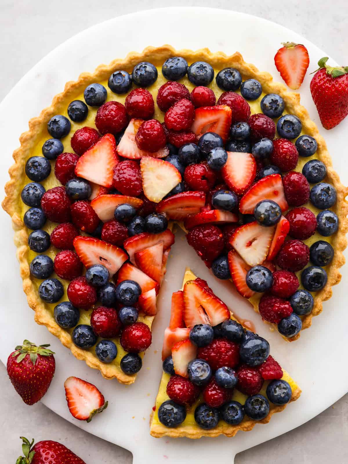 Merry Mary's Berry Tart