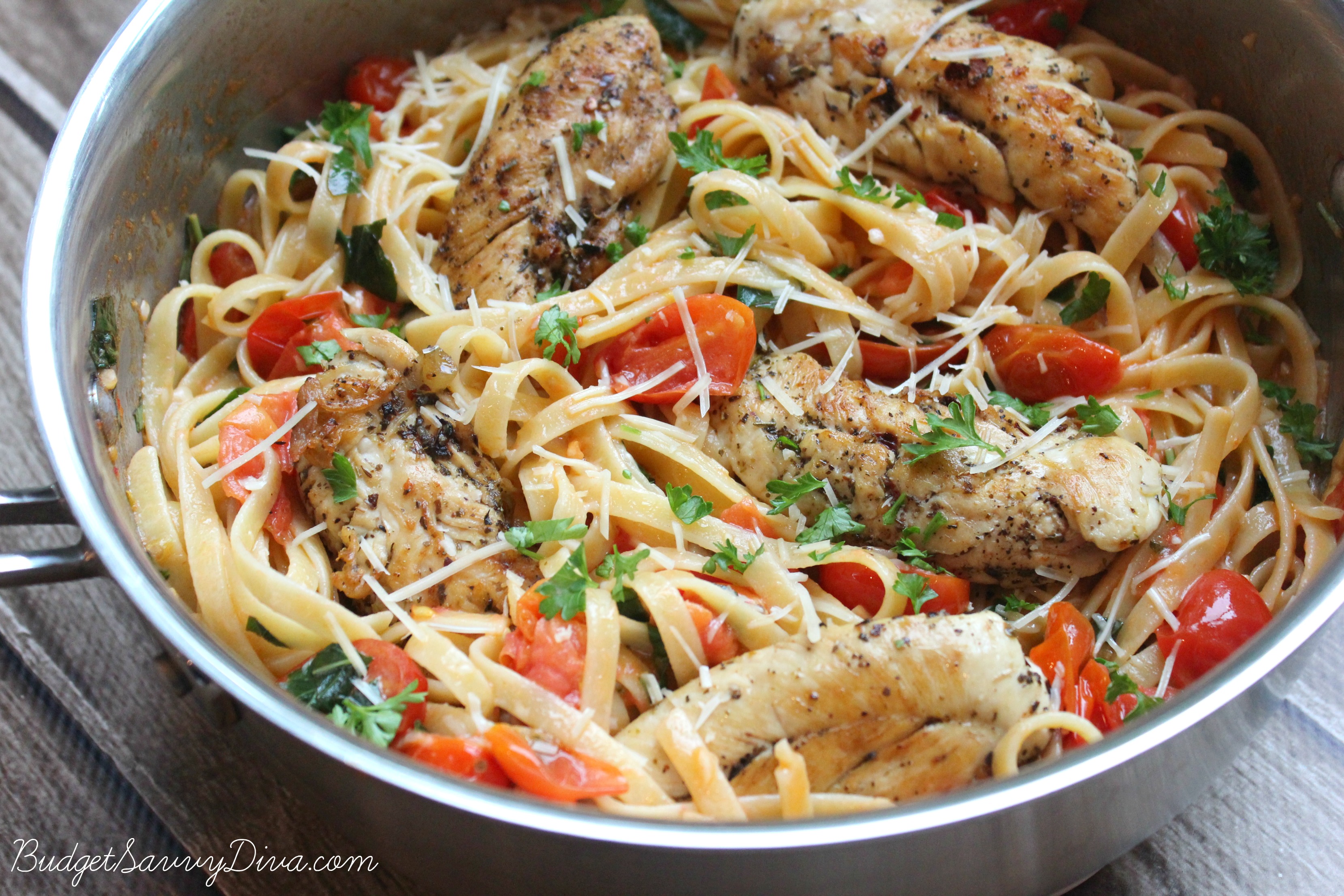 Budget Chicken Pasta with Tomato Basil Sauce