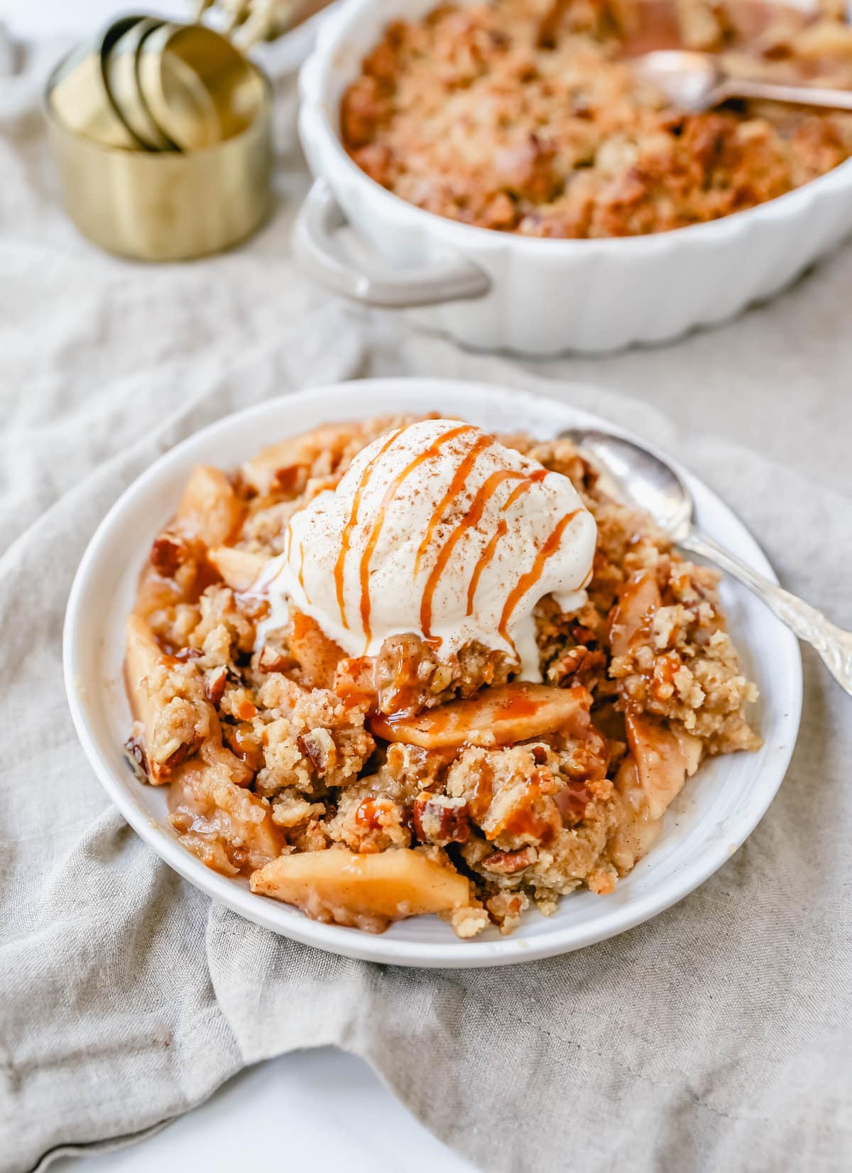 Antiquated Apple & Honey Crumble