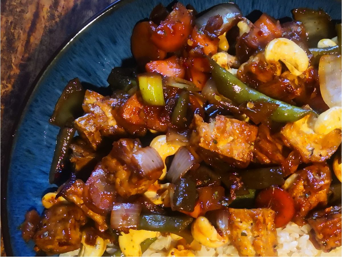 Cashew-Crusted Tofu Stir-Fry with Ginger