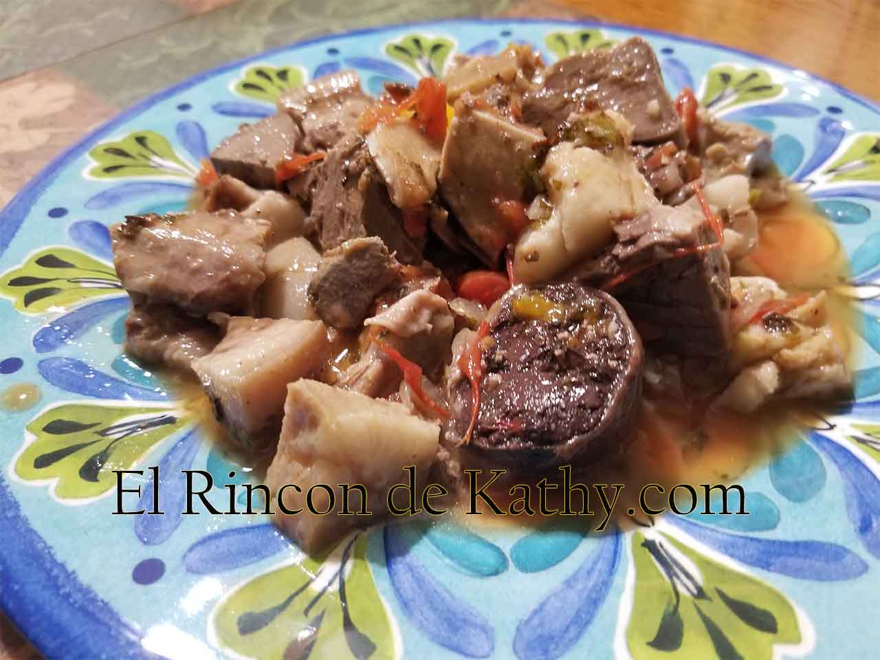 Fritada de Cerdo con Guineos