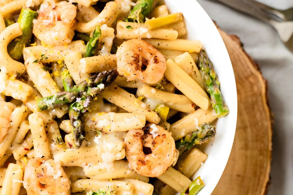 Lemon-Dill Shrimp & Asparagus Pasta