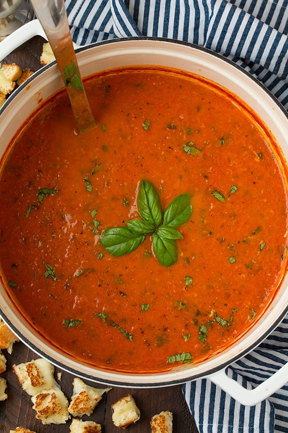 Low-Sodium Tomato Basil Soup with Herbed Croutons