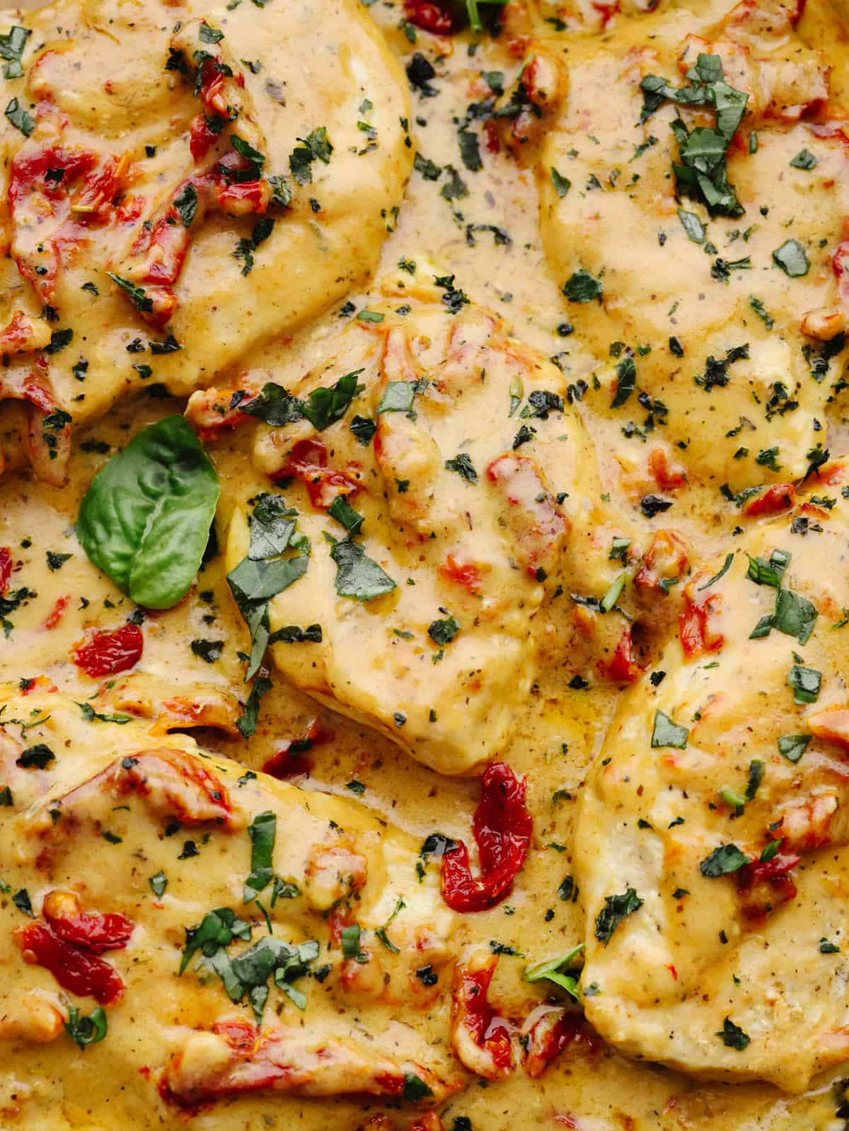 Sun-Dried Tomato & Herb Marry Me Chicken