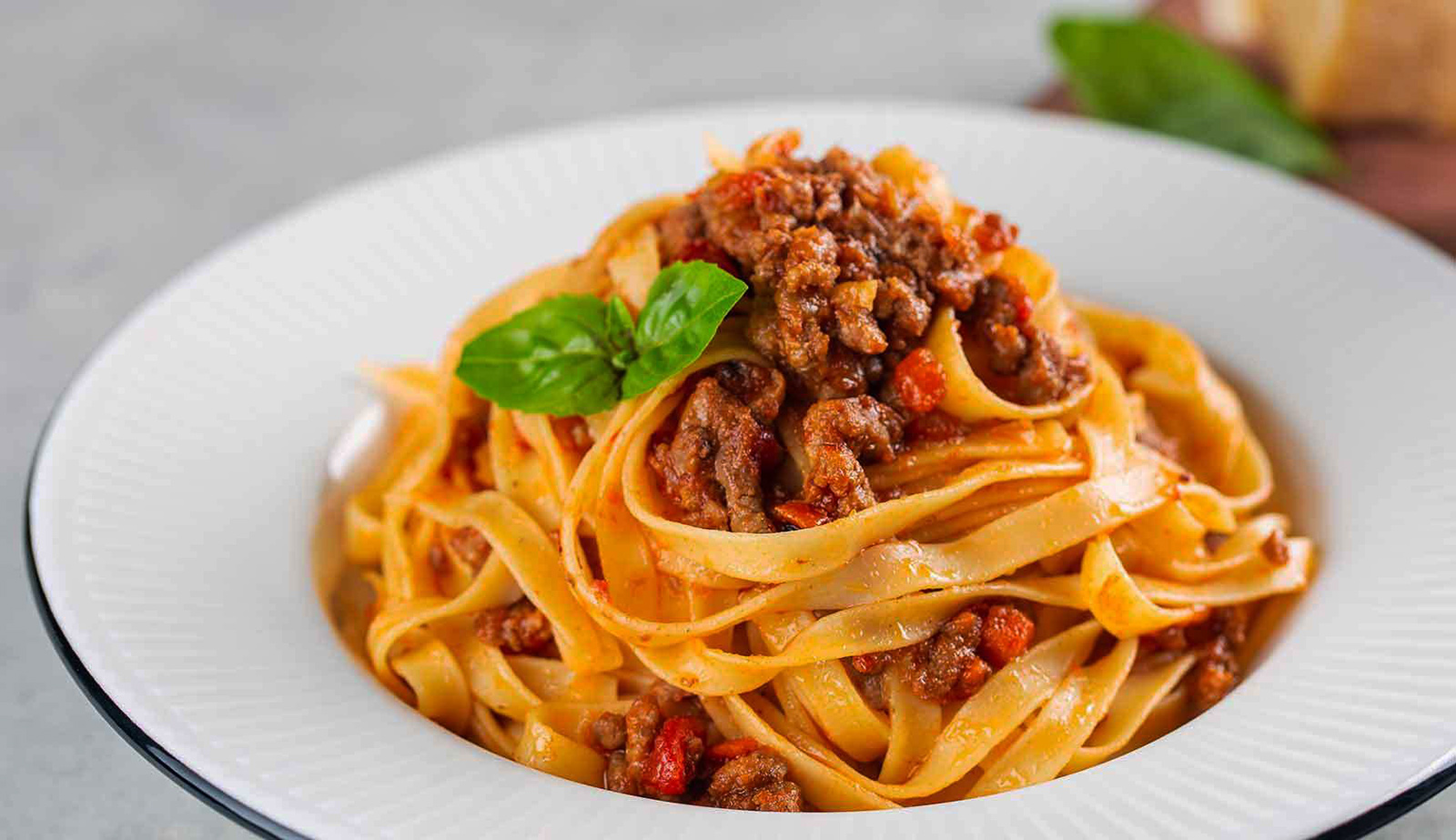 Authentic Tagliatelle al Ragù di Manzo