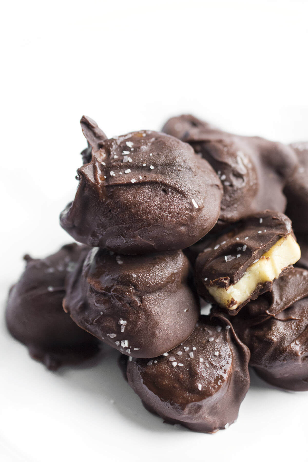 Chocolate-Dipped Banana Bites with Almonds