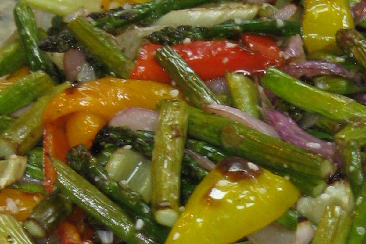 Lemon-Almond Roasted Asparagus Medley